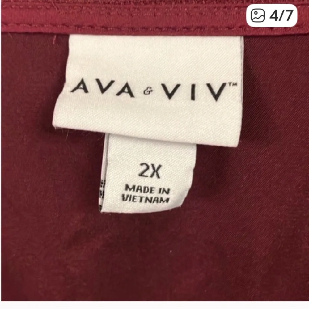 3/$15 ❤️ Ava & Viv wine colored detailed shirt 2x - Picture 3 of 7